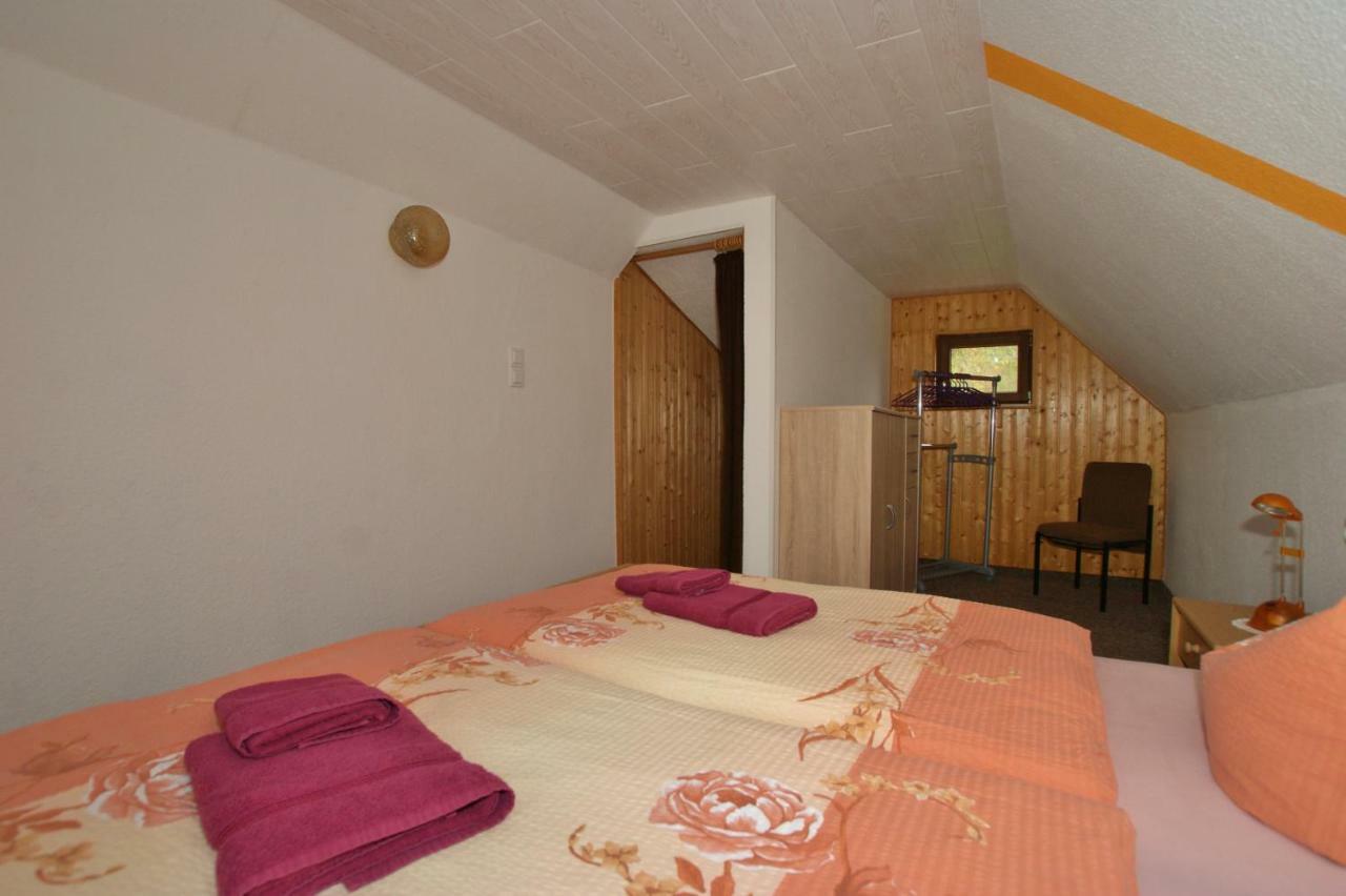 Ferienhaus Schaffrath Ehrenberg  Екстер'єр фото