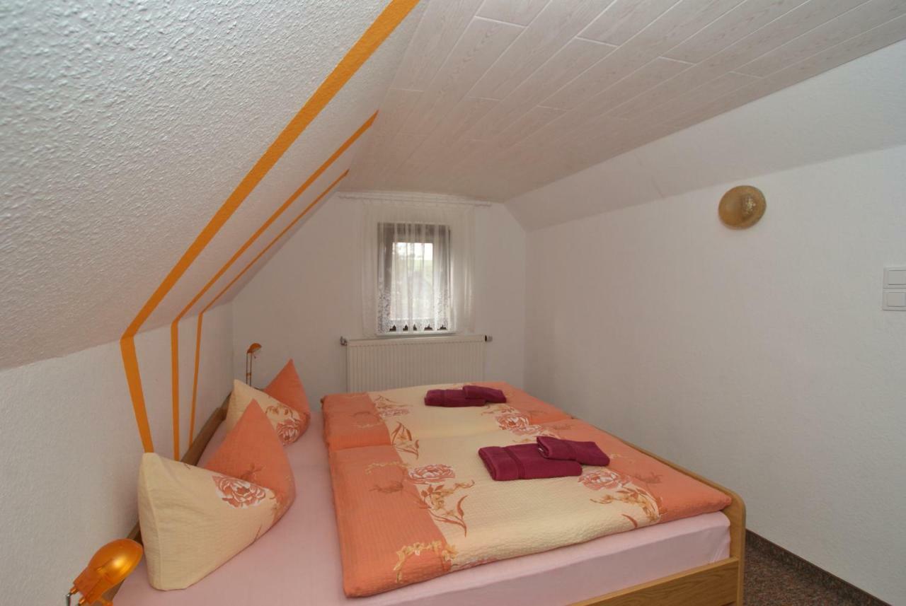Ferienhaus Schaffrath Ehrenberg  Екстер'єр фото